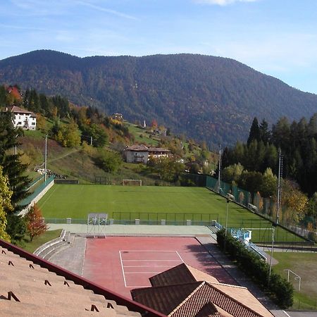 Alpen Garten Hotel Margherita Rumo Exteriör bild