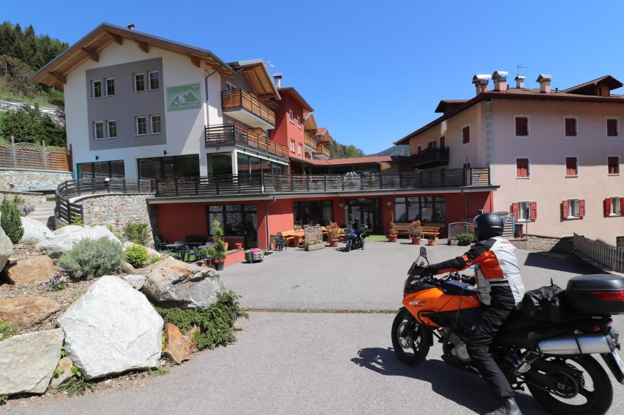 Alpen Garten Hotel Margherita Rumo Exteriör bild