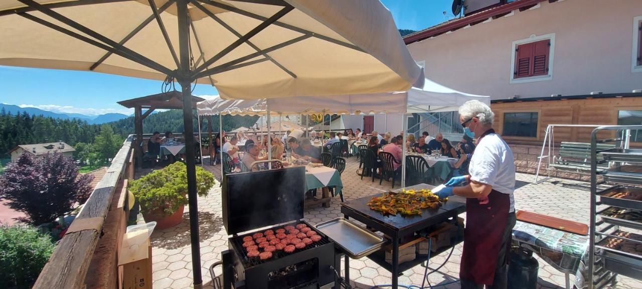 Alpen Garten Hotel Margherita Rumo Exteriör bild