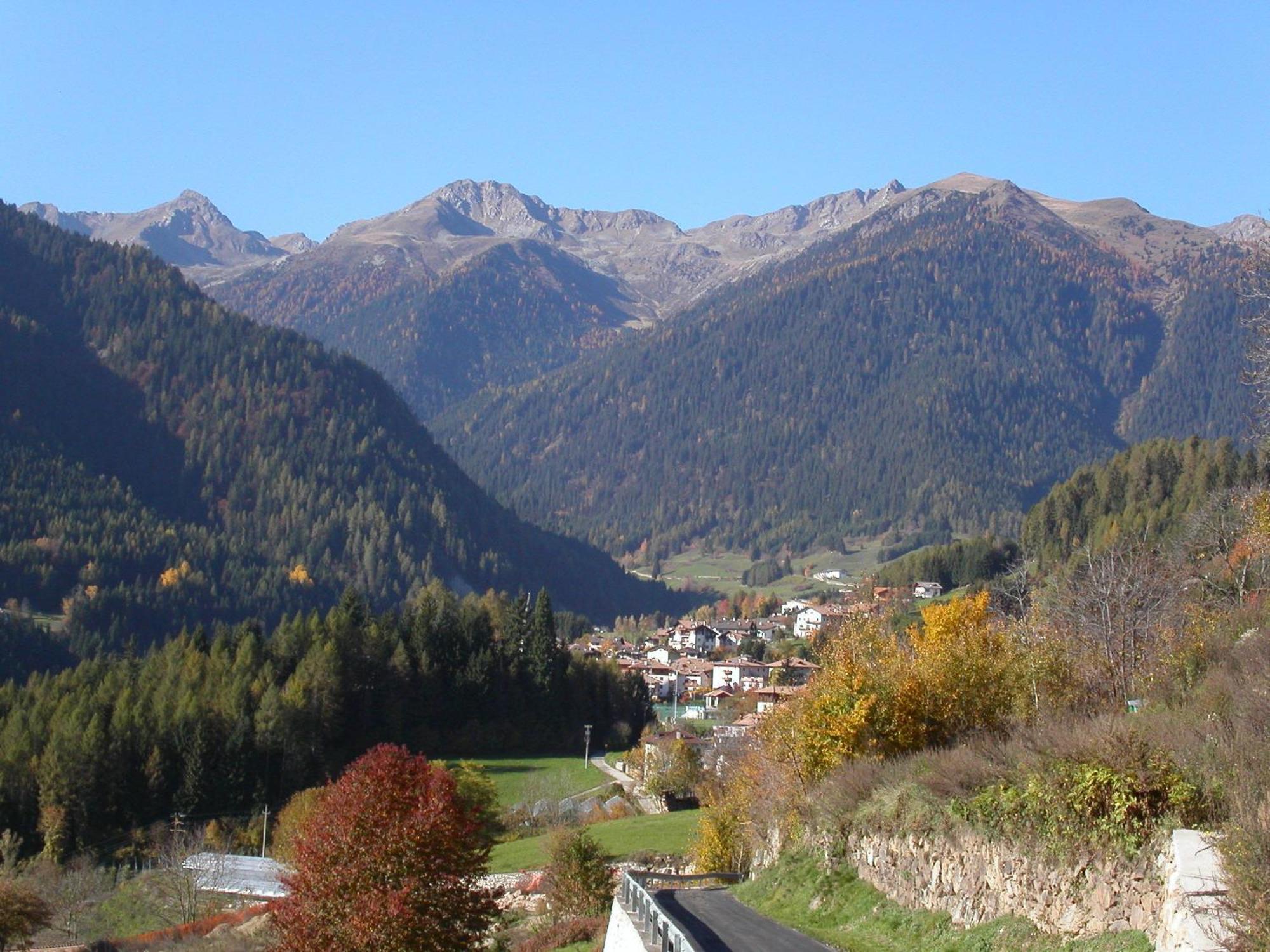 Alpen Garten Hotel Margherita Rumo Exteriör bild