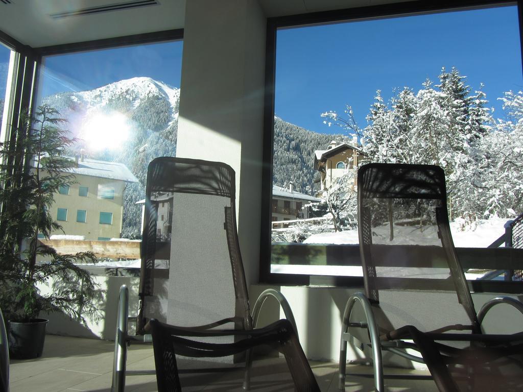 Alpen Garten Hotel Margherita Rumo Exteriör bild