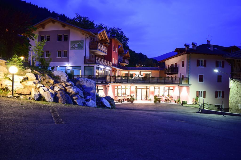 Alpen Garten Hotel Margherita Rumo Exteriör bild